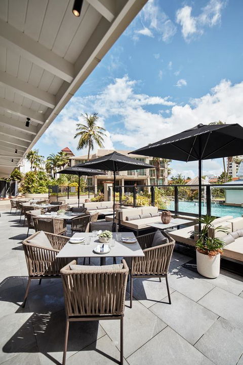 Novotel Cairns Oasis Resort - Australian Destinations 8