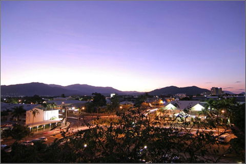 Novotel Cairns Oasis Resort - Australian Destinations 39