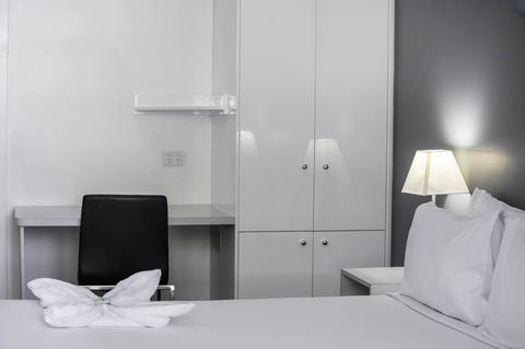 George Williams Hotel - Australian Destinations 20