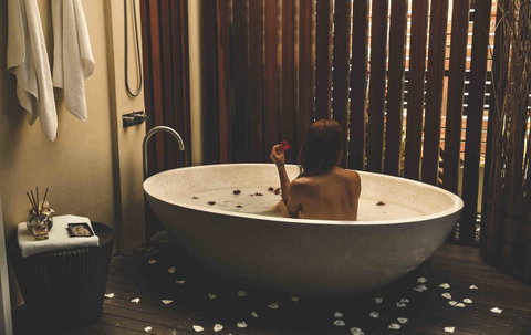 Pullman Cairns International - Australian Destinations 11