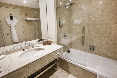 Sofitel Brisbane Central - Australian Destinations 11