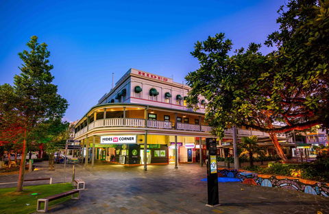 Hides Hotel - Australian Destinations 23