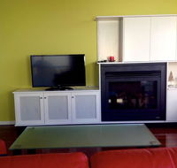 Waterloo Cottage - Australian Destinations