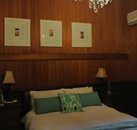Wiss House Bed  Breakfast - Australian Destinations