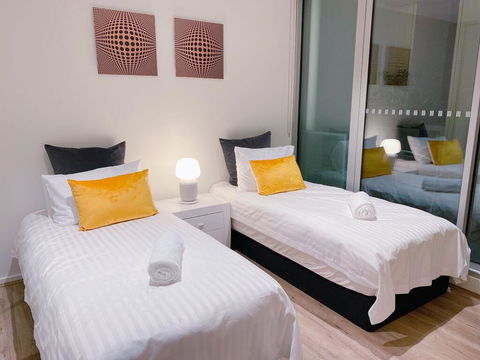 Xu's Residence@888 Collins St - Australian Destinations 3