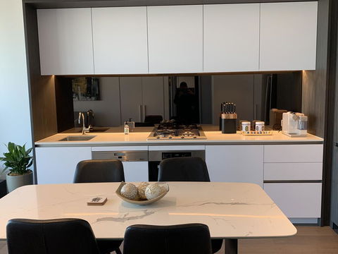 Xu's Residence@No.1 Collins Wharf - Australian Destinations 2