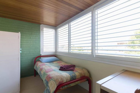 B9 Crawley Apartment 1 BRM & Sleepout Near UWA - Australian Destinations 1