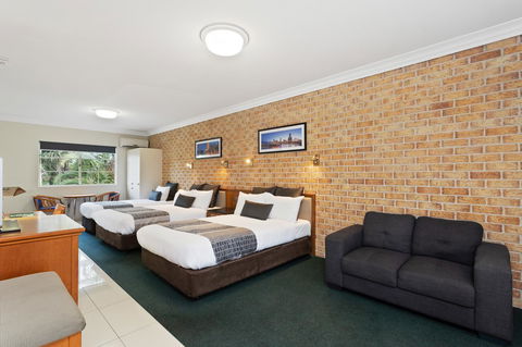 Coopers Colonial Motel - Australian Destinations 16