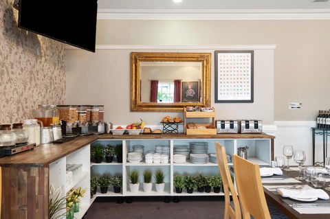 Coopers Colonial Motel - Australian Destinations 31