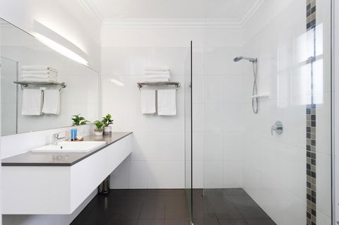 Coopers Colonial Motel - Australian Destinations 19