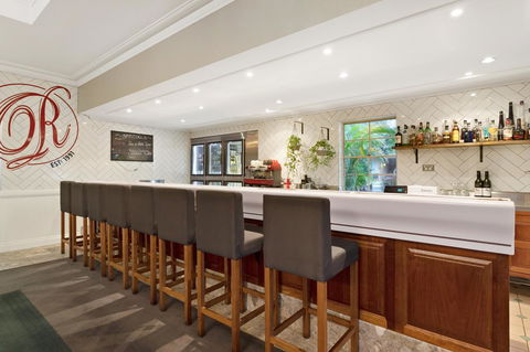 Coopers Colonial Motel - Australian Destinations 15