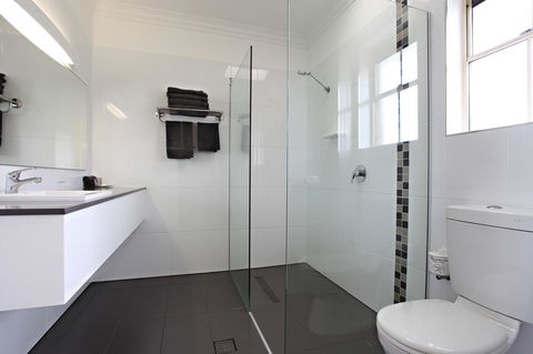 Coopers Colonial Motel - Australian Destinations 34