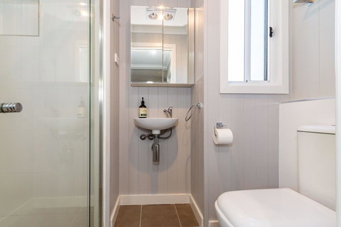 Fabulous Family Destination In Paradise Parade, Bongaree - Australian Destinations 7