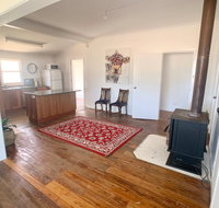 'The Wattles' - True Country Escape Near Wineries - Borenore - Australian Destinations