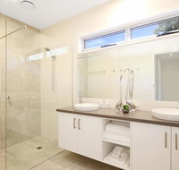 18 on Rayner - swish apartment Myrtleford - Australian Destinations