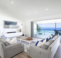 2 Arakoon Crescent - Australian Destinations