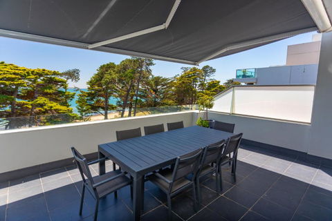 C-Scape Penthouse - Cowes Beach Front - Australian Destinations 3