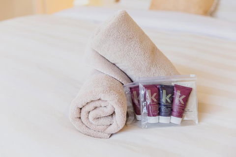 Caanluje - Pool & Spa, 250m From The Beach - Australian Destinations 4