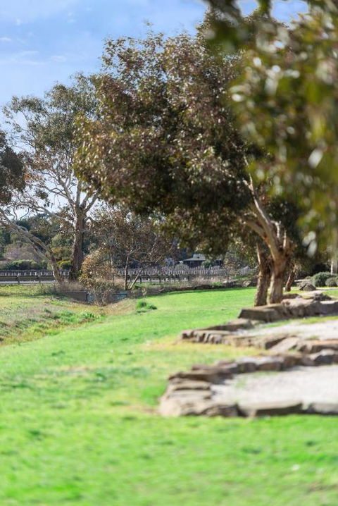 Crimson Ridge - Wines, Vines And Dine - Australian Destinations 4