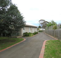 5 Little Penguin Crt Cowes - Cottage near the Beach - Australian Destinations