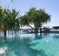 78 Noosa Parade - Australian Destinations