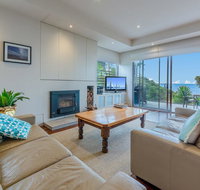 9 Charmandene on the Beach - Australian Destinations