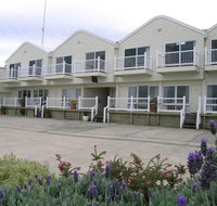 A Great Ocean View Motel - Australian Destinations