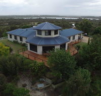 A Tranquil Retreat - Australian Destinations