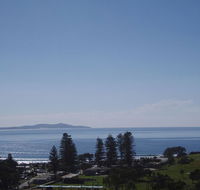 AAA Views 2 View Street - Australian Destinations