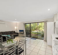 Aanuka Tropical Spa Bure - Australian Destinations