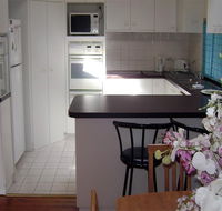 Accommodation Sydney North - Forestville 4 bedroom 2 bathroom house - Australian Destinations
