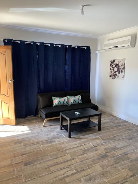 Adelaide Holiday Apartment - Australian Destinations 1