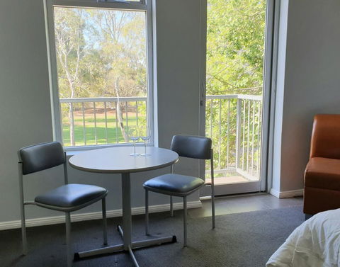 Adelaide Pulteney Motel - Australian Destinations 2