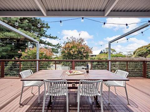 Eagle Bay Beach House - 300m To The Beach! - Australian Destinations 0