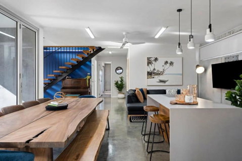 Exquisite Beachside Mansion - Australian Destinations 1