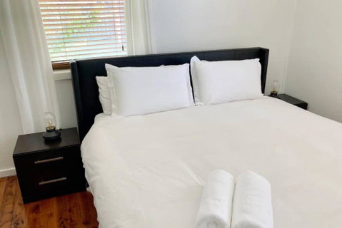 Fieldsend Cottage - Australian Destinations 2