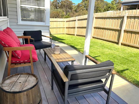House With Forest Views - Australian Destinations 3