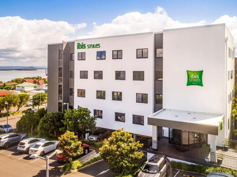 Ibis Styles The Entrance - Australian Destinations 0