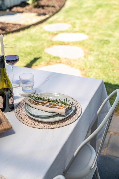 ILUKA Luxe Accommodation, Relaxed Coastal Vibe - Australian Destinations 3
