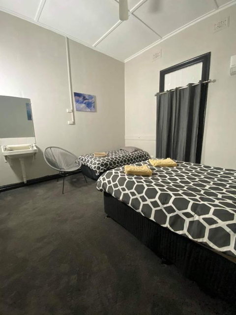 Imperial Hotel Coonabarabran - Australian Destinations 2