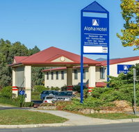 Alpha Hotel Canberra - Australian Destinations