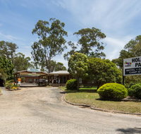 Amaze N Things Holiday Park  Motel - Australian Destinations