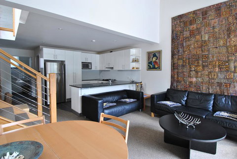 Angala 2 - Australian Destinations 3