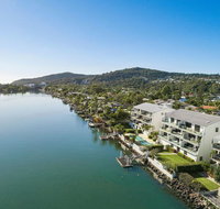 Apartment 5 Commodore - Australian Destinations
