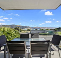 APOLLO BLUE 4 - modern waterfront apartment - Australian Destinations