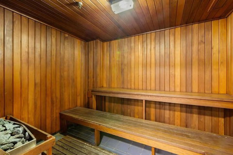 MAN54 -Manly Magic Waterfront Retreat With Gym & Sauna - Australian Destinations 1