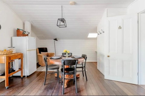 MARYBANK ESTATE - BARN LOFT - Australian Destinations 3