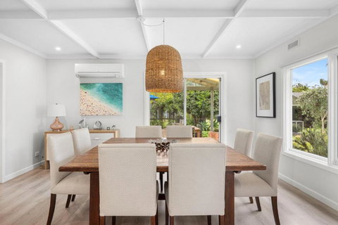 McCrae Beach House - Australian Destinations 3