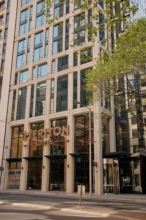 Meriton Suites Melbourne - Australian Destinations 1