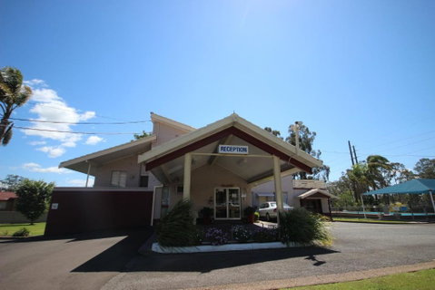 Molly Morgan Motor Inn - Australian Destinations 2